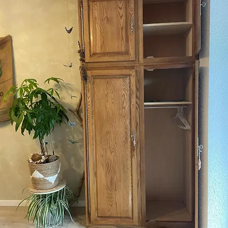 La De L'ecureuil * بارسلونات